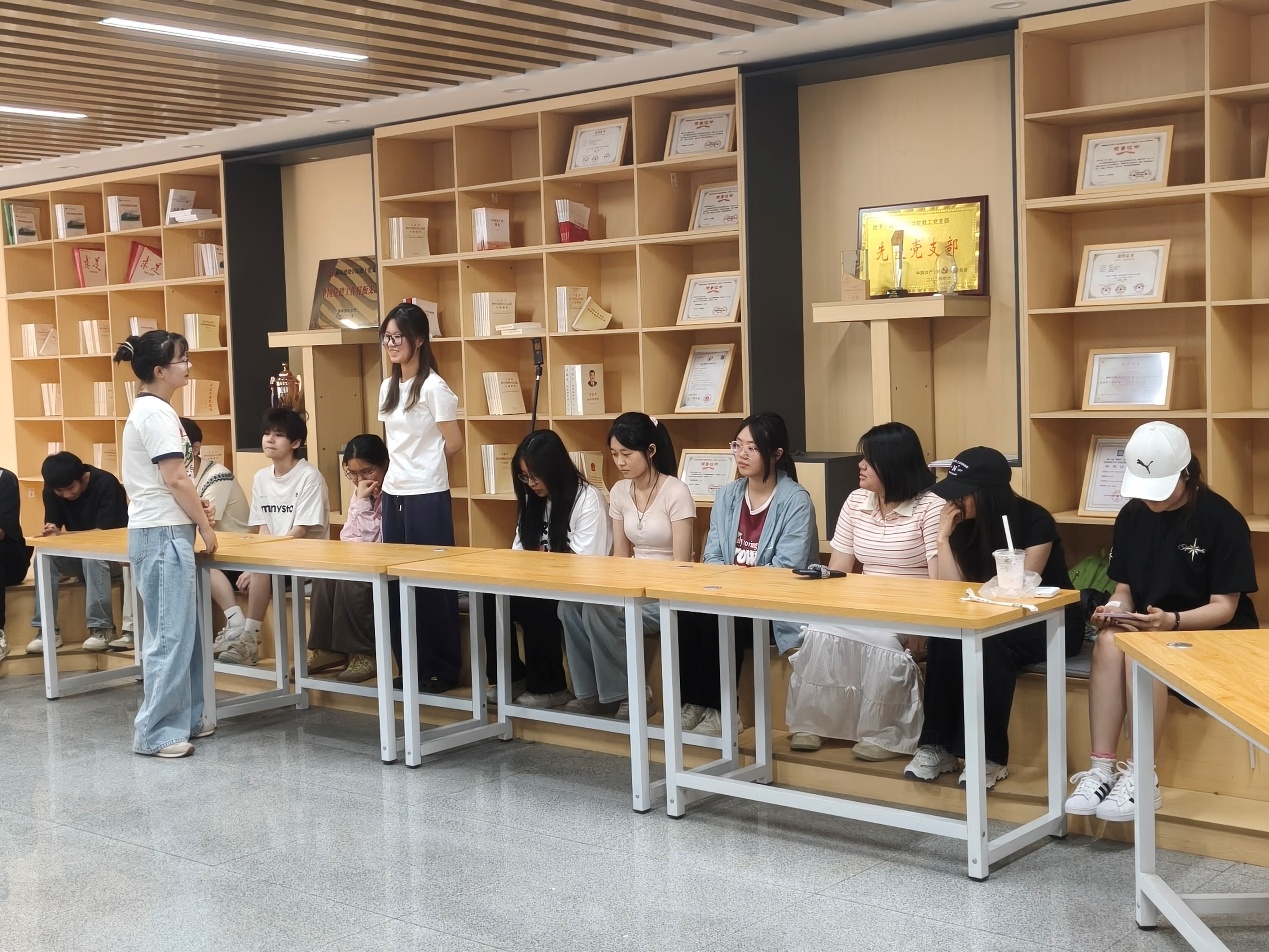 图片 4 图片 4