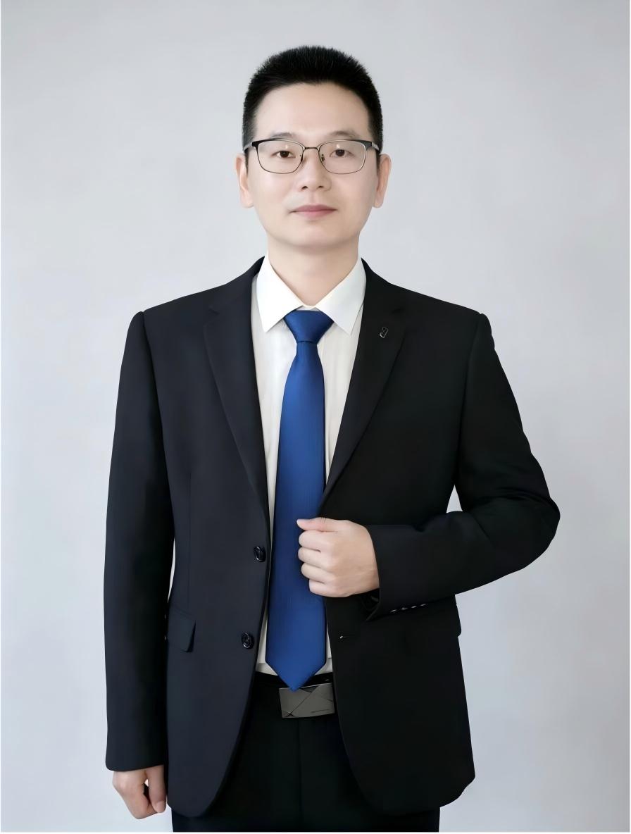 李伟_20260915215847.jpg