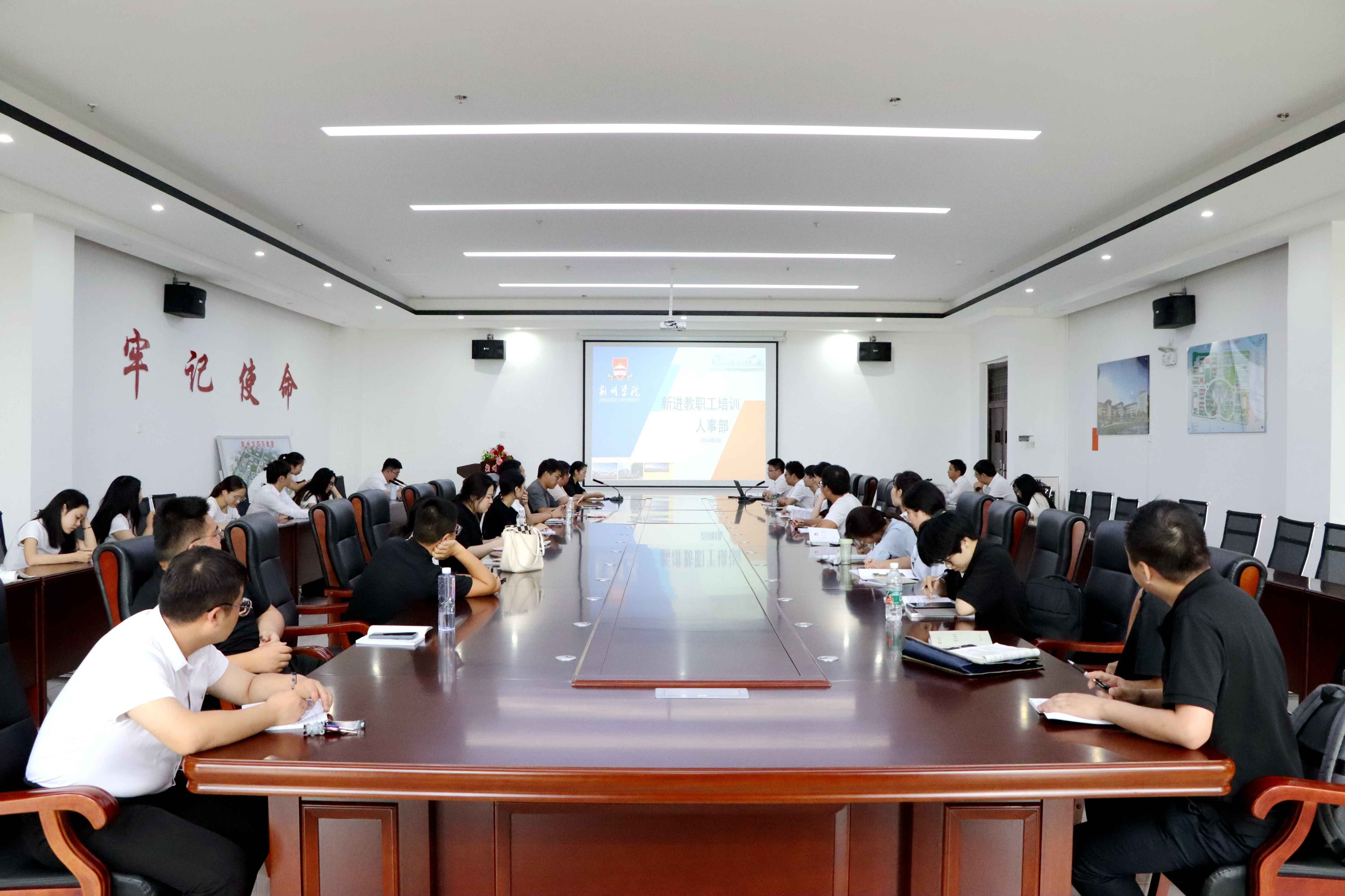 官网00.jpg