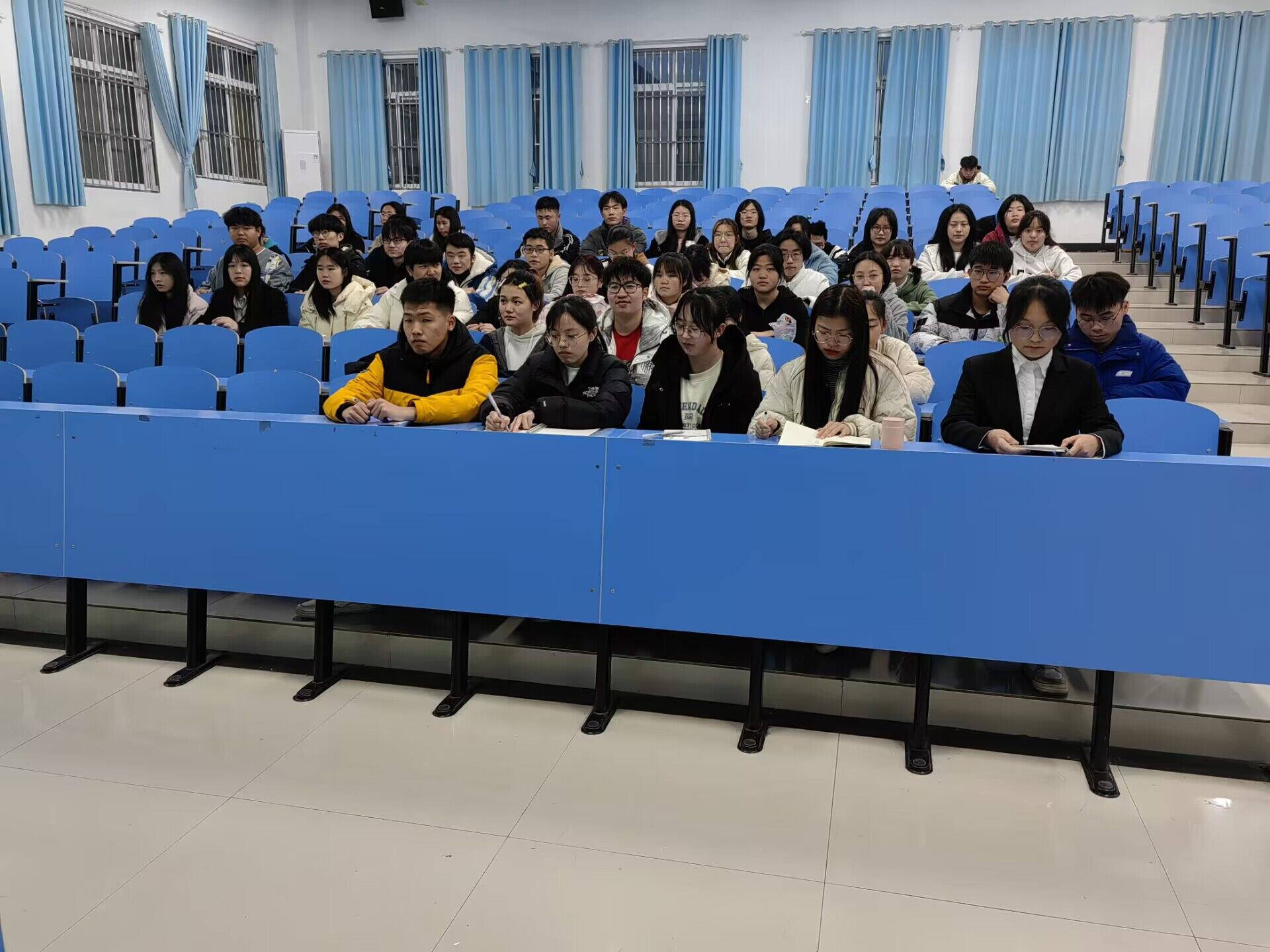 QQ图片20230326203933.jpg