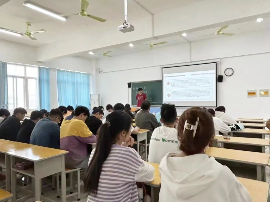 团课1.png
