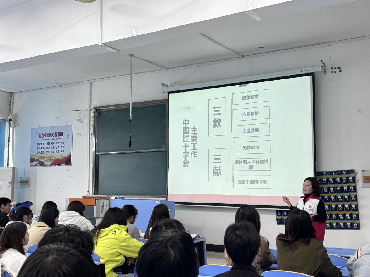 639ca1d41adb8c6d3375e79a79aec74b