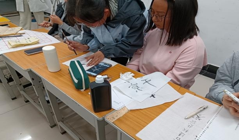 图片3.jpg 图片3.jpg