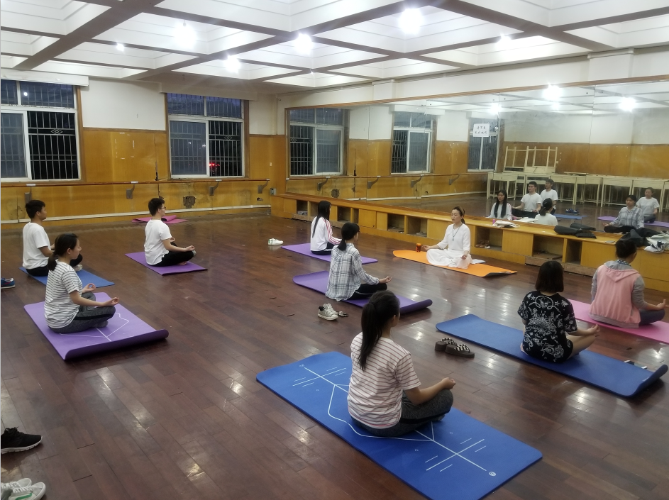 瑜伽图片20190516133806.png