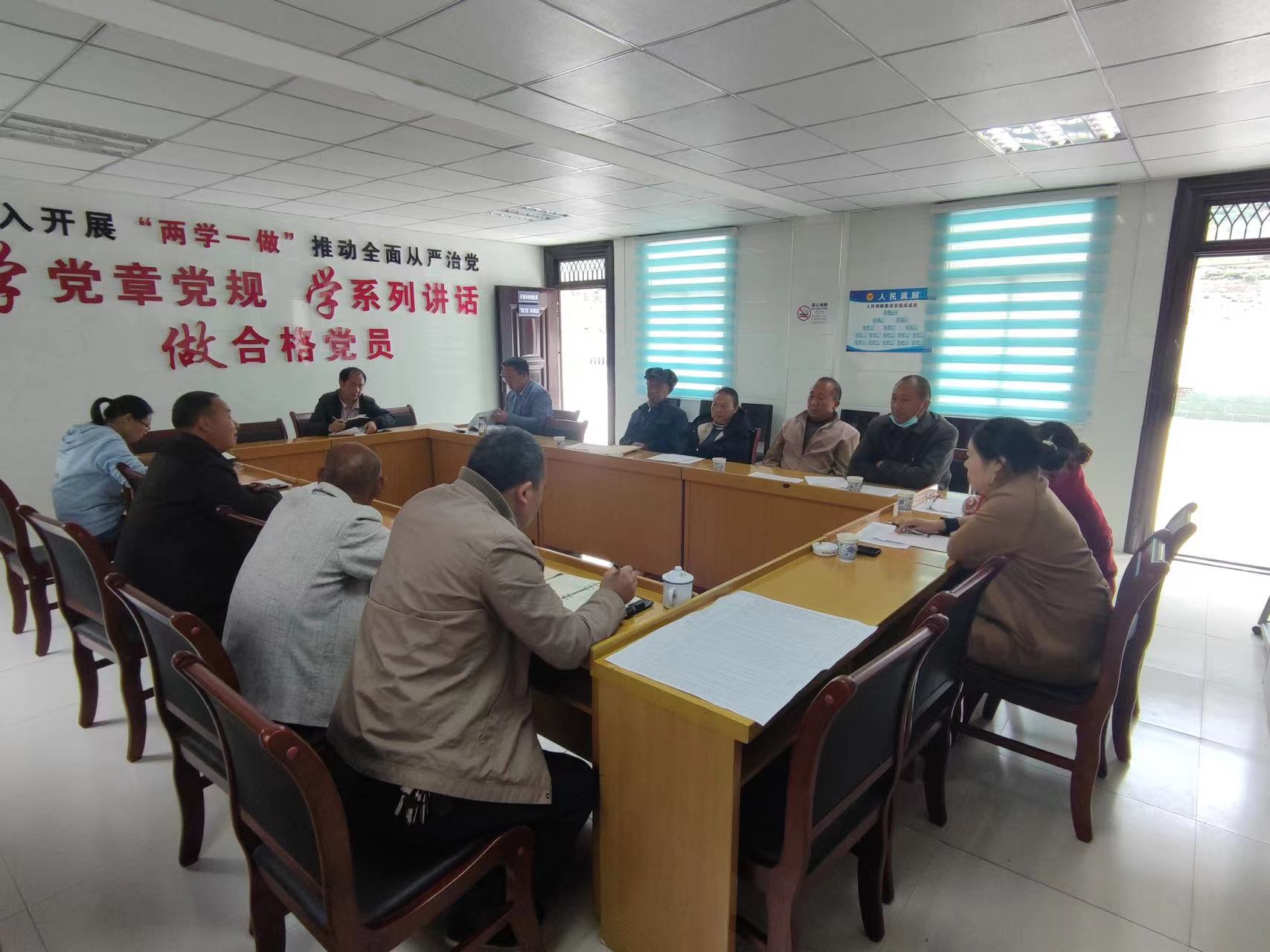 94894045ac535730875cdb120b2cf5f.jpg 94894045ac535730875cdb120b2cf5f.jpg