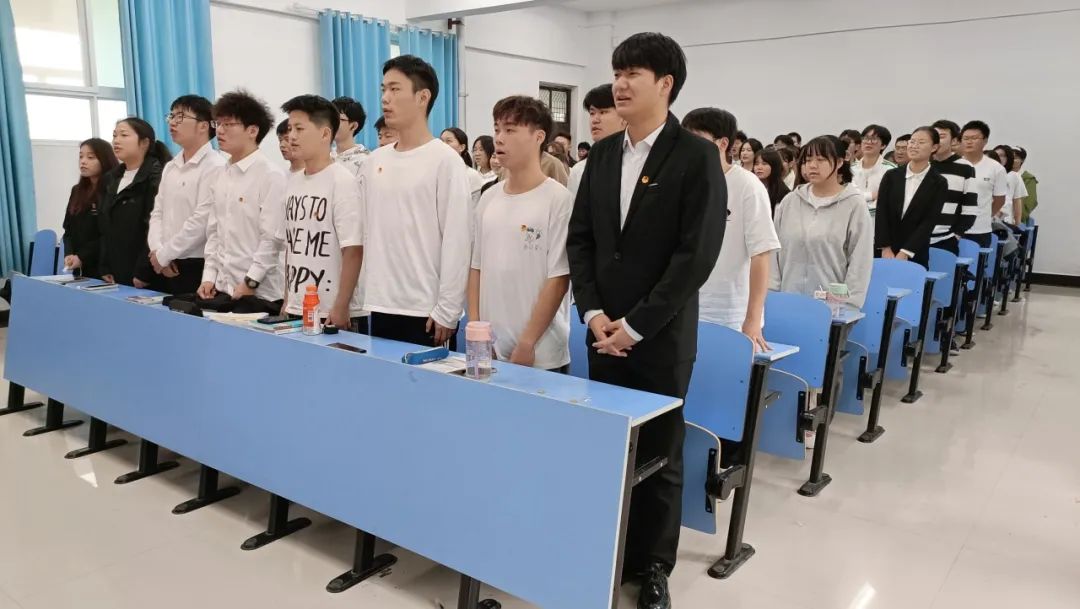 习近平2.jpg
