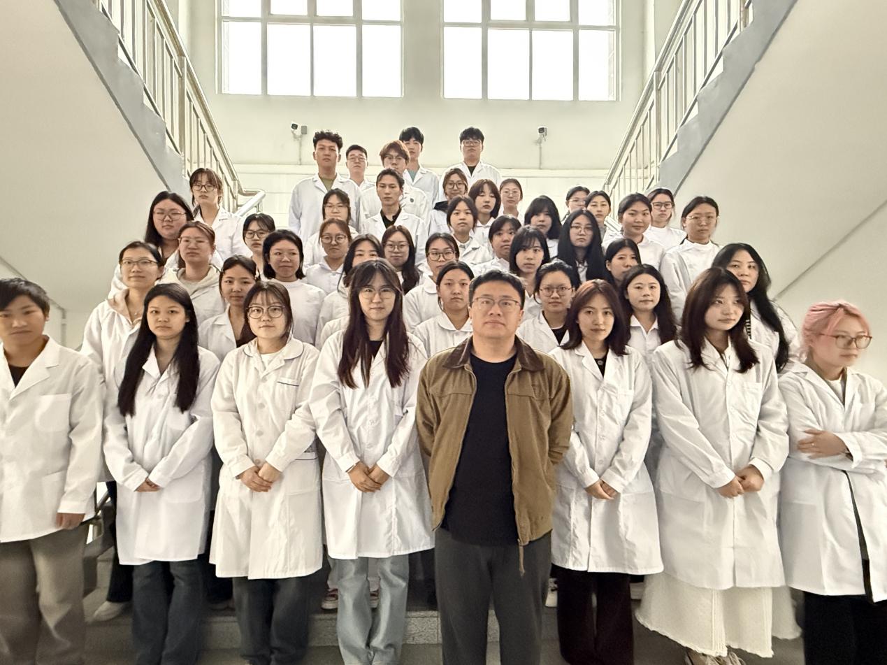 c3d3c46c301607fe7012e317a99ed64f