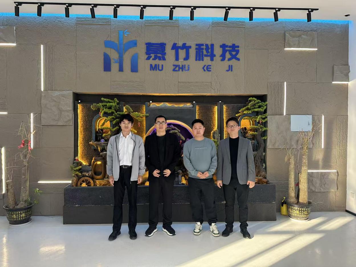 ad135be045e3794c3a74bfa27ba7030c