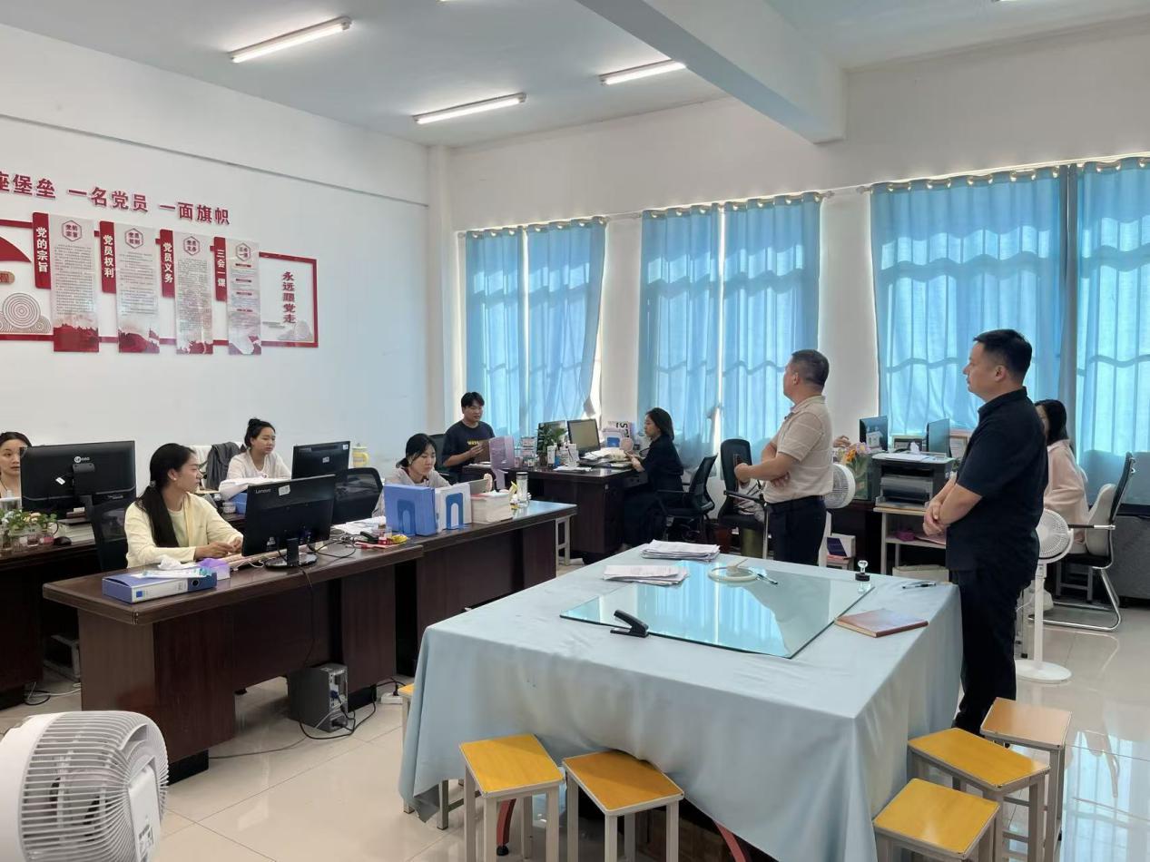 学务部深入一线走访调研 筑牢暑期安全防线 推进评估工作落实