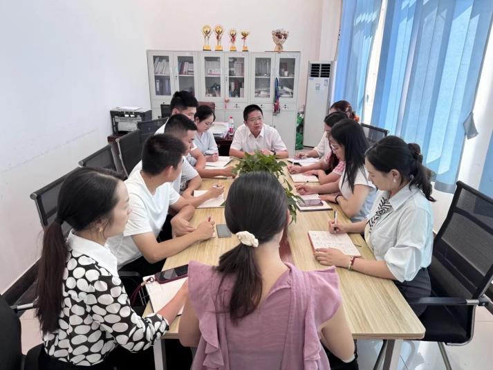 7C5B9021A10F22288158844FBB14B643