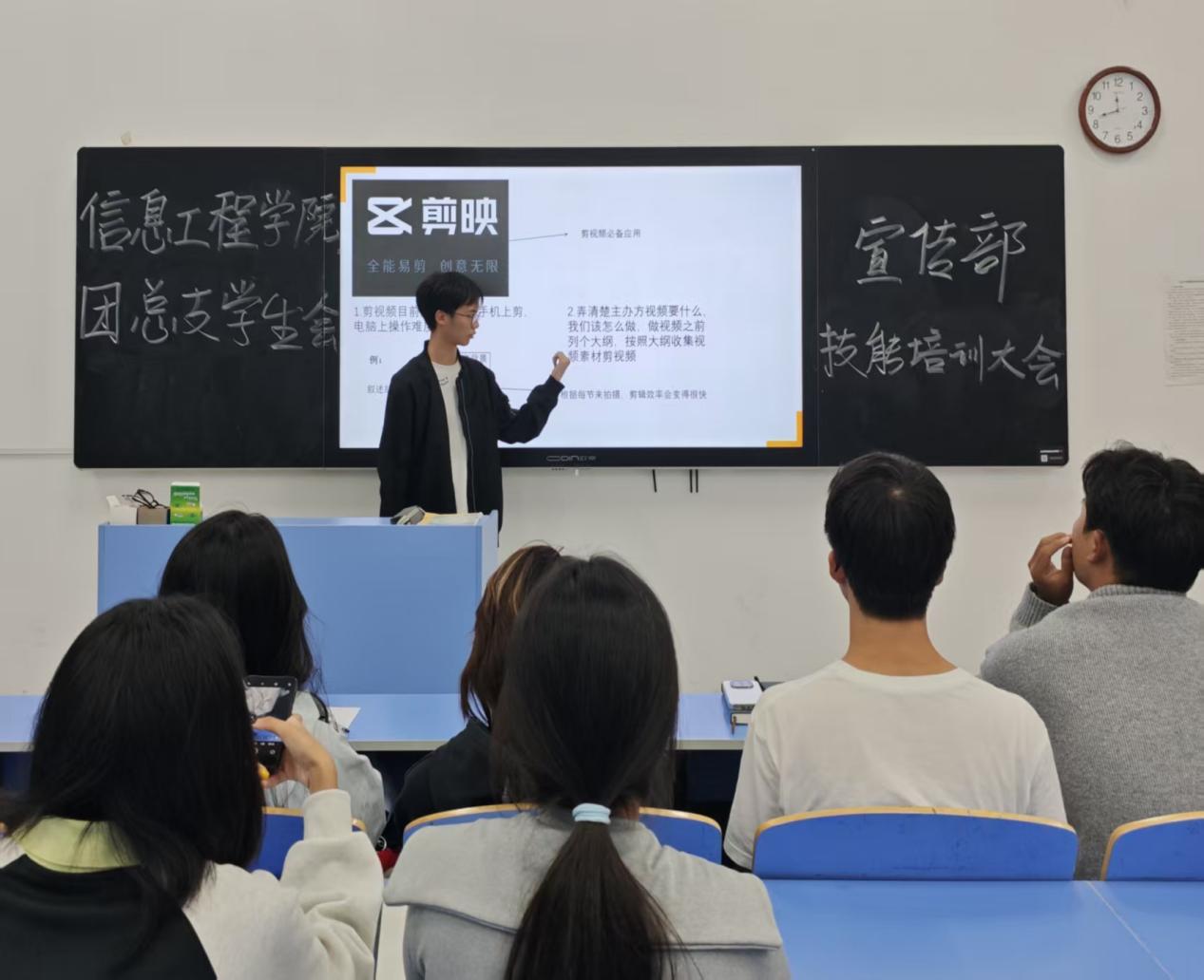 26501185e975f38ac4ec8bacc356a441