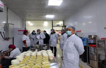 集团运营服务部领导带队检查指导餐饮、医疗保障工作