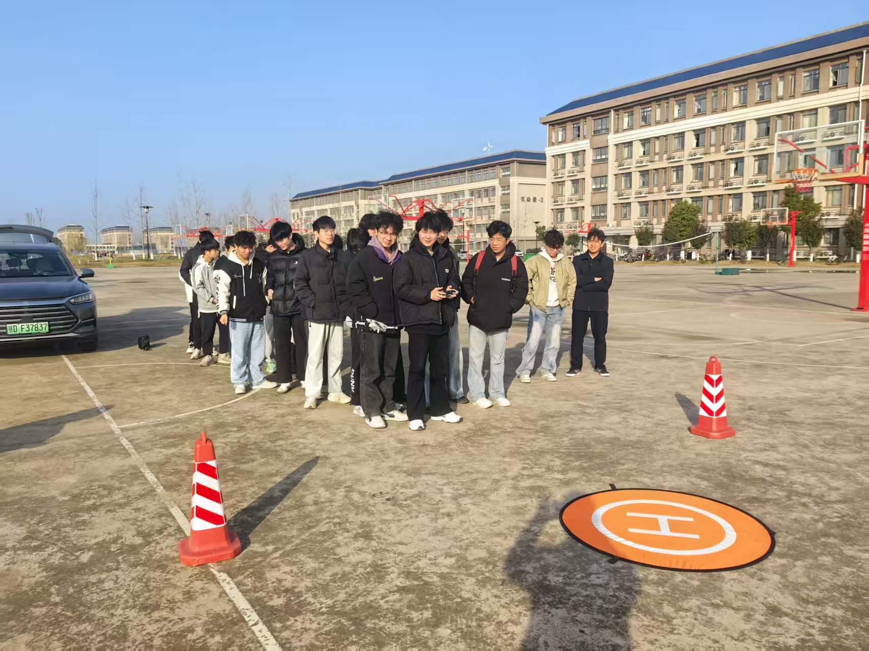图片7.jpg 图片7.jpg